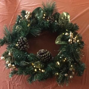- 24 in Prelit Gold Decorated Wreath Pine Cones & Berries Battery Operated…